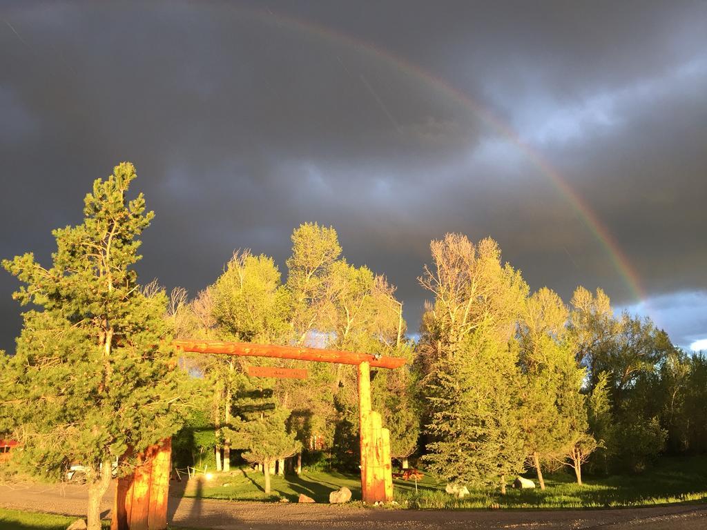 Teton Valley Cabins دريغس المظهر الخارجي الصورة
